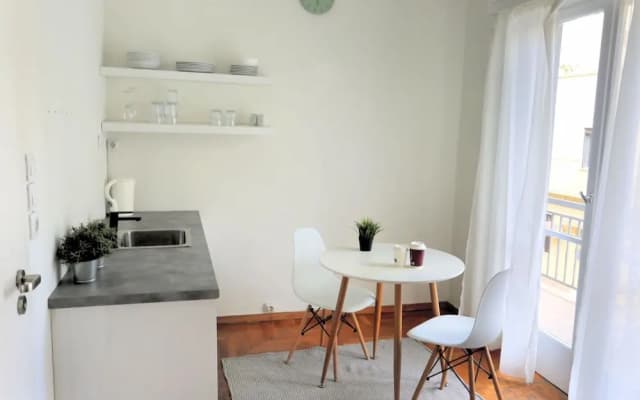 Thisio Junior Athenian Apartment - photo 5