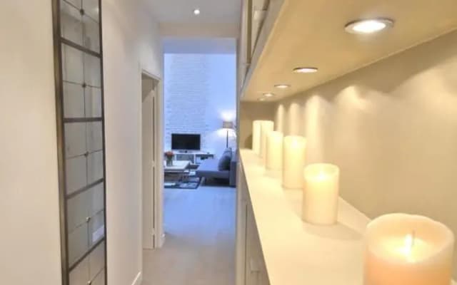 Show Room - photo 2