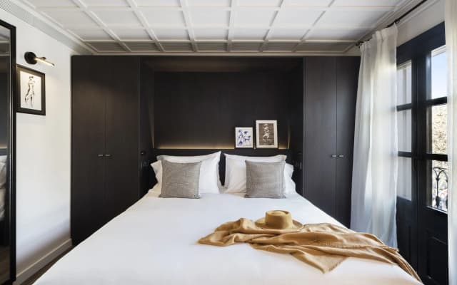 Yurbban Ramblas Boutique Hotel - photo 5