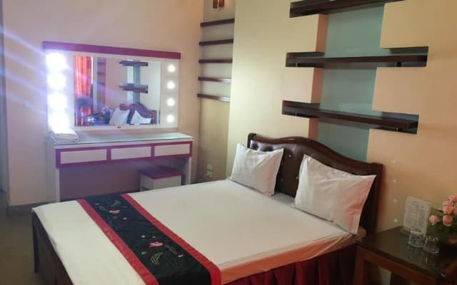 Sunrise Hotel - photo 4