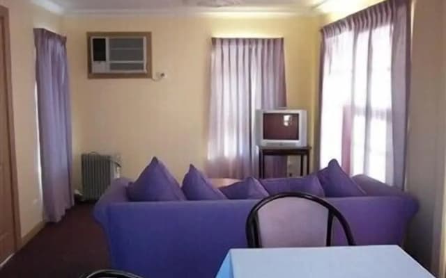 West City Motel - photo 4