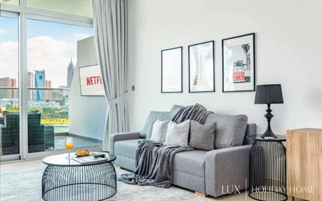 LUX - Opulent Island Suite Burj Khalifa View 1 - photo 5