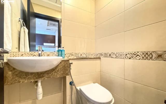 bnbme | The Court Tower | 1 BDR - photo 4