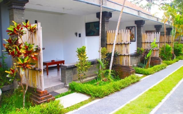OYO 1840 Kubu Ubud Hotel - photo 2