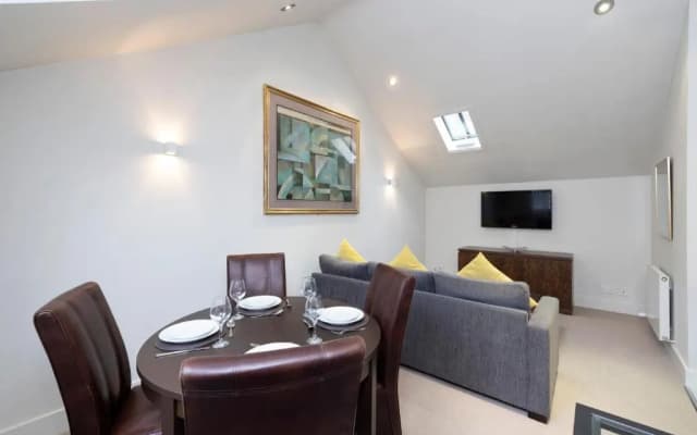 ALTIDO Contemporary and Vibrant 1BR flat near Princes Street - photo 4