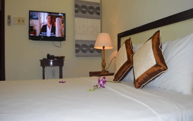Orchids Homestay - photo 2