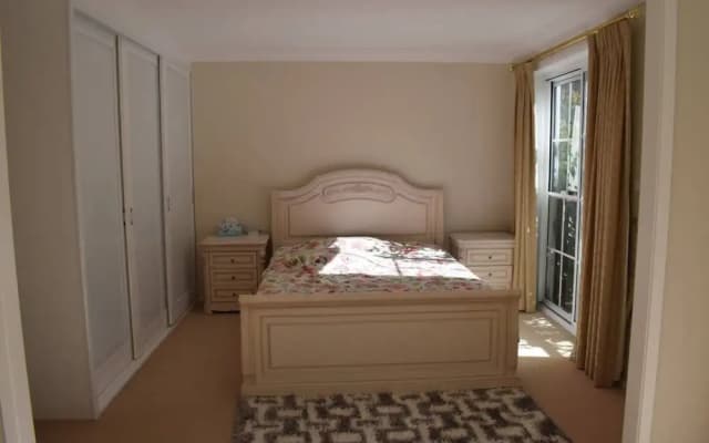 Idyllic & Spacious Family Home - photo 5