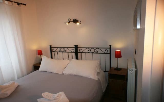 Sixtythree Guesthouse - photo 4
