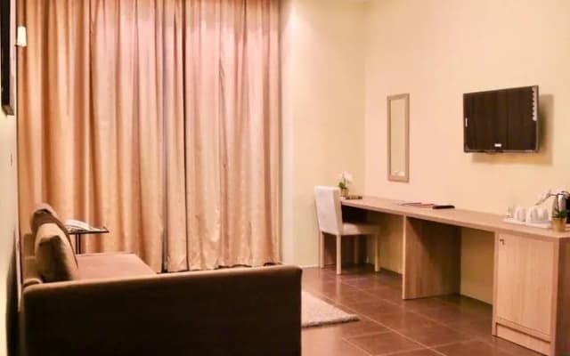Qatar Youth Hostels - photo 3