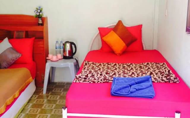 Unseen Bungalow - photo 2