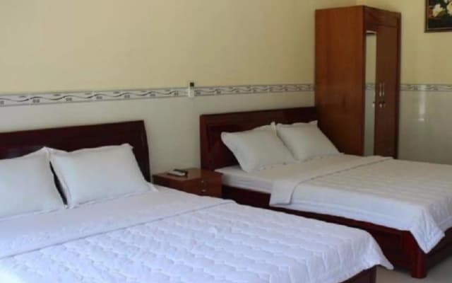 Hoa Nhat Lan Bungalow - photo 3