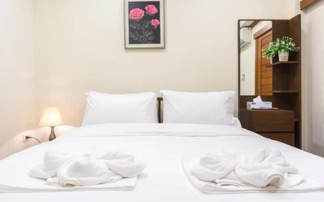 Suthep Home & Hostel - photo 4