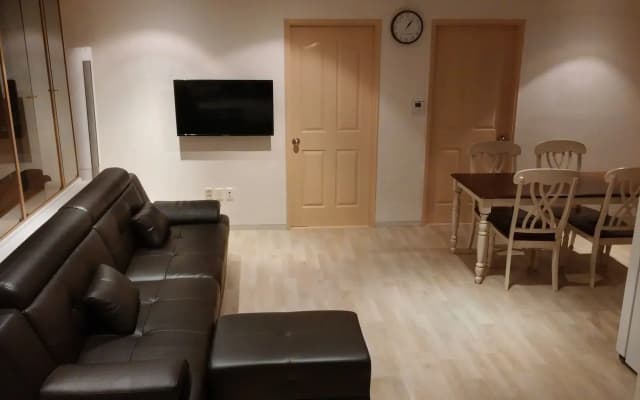 Utopia Guesthouse - Hostel - photo 2