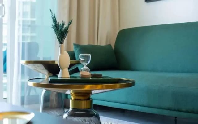 Luxurious 1BR - Pool & Gym Access - photo 4
