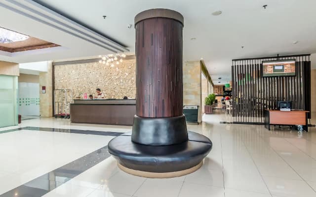 ZEN Rooms Kuta ByPass Ngurah Rai - photo 2