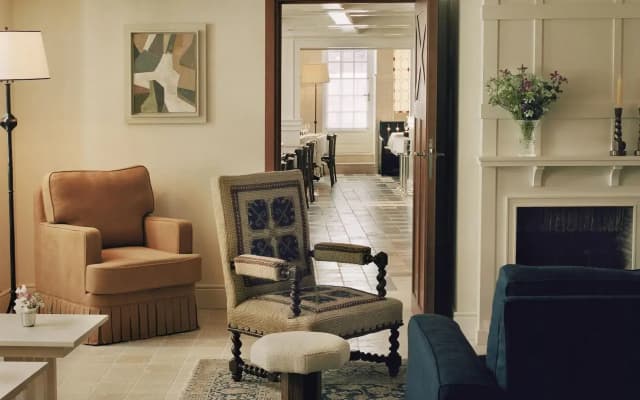 Hôtel Château Voltaire - photo 2