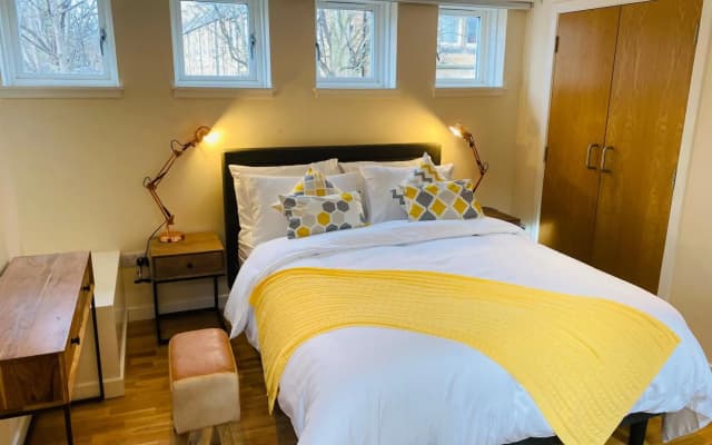 2 Bed 2 bath with Private Parking - photo 5