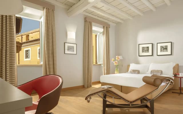 Palazzo Scanderbeg - photo 2