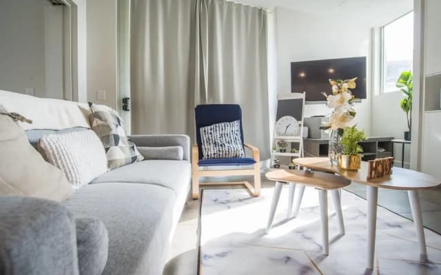 Comfy Home In Mascot - photo 2