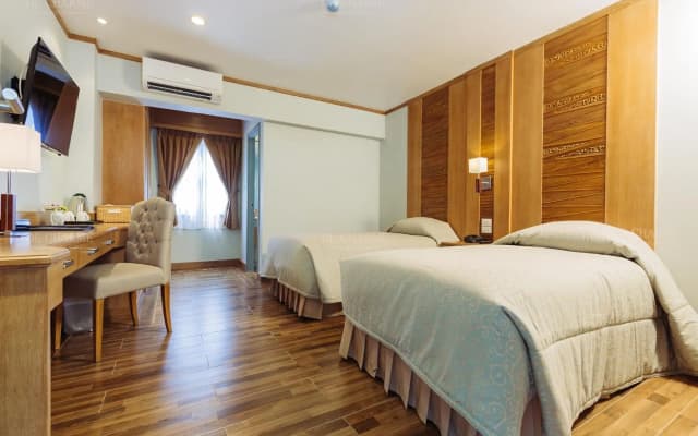 De Charme Hotel - photo 4
