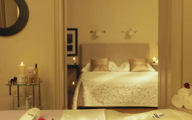 Hotel Savoy - photo 4