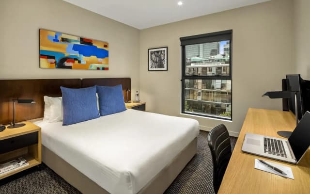 Quest Docklands - photo 3