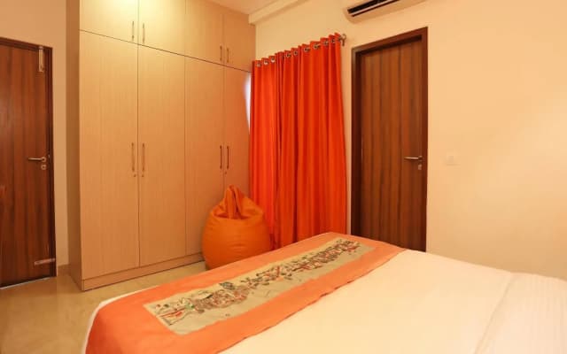 OYO Flagship 494 East of Kailash - photo 3
