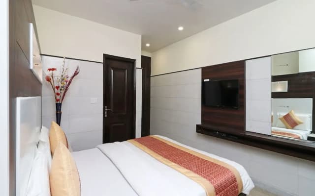 OYO 11594 Hotel TVS - photo 5