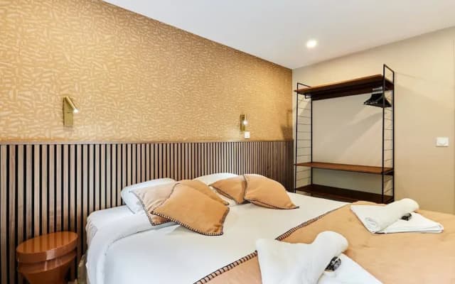 Superb Apartment Center of Paris - photo 2