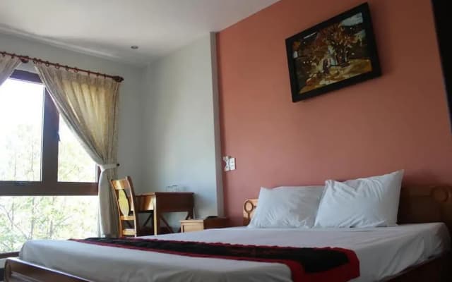 Hoa Binh Hotel - photo 4