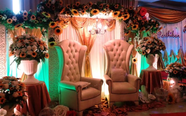 Paragon City Hotel - photo 2