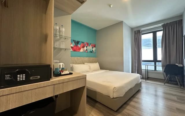 OYO Townhouse, Selayang formerly RHR Hotel - photo 5