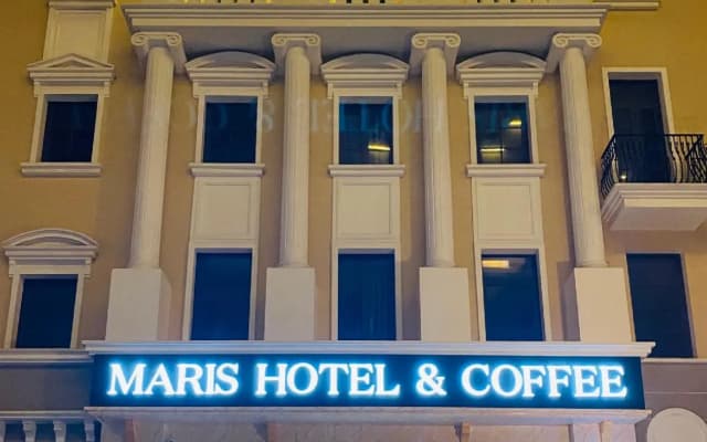 Maris Hotel & Coffee - photo 2