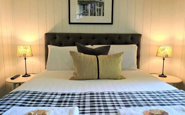 Annie Roe's Luxury Bed & Breakfast - photo 5