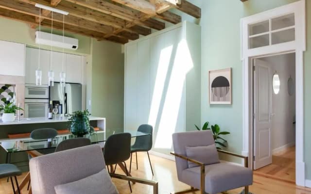 Lisbon Panoramic View -3Bedrs+3Baths+ Balconies+AC - photo 3