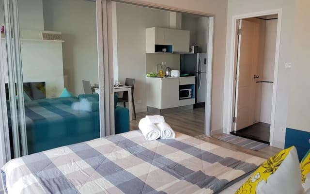1BR Centric Sea 102 With Infinity Pool - photo 3