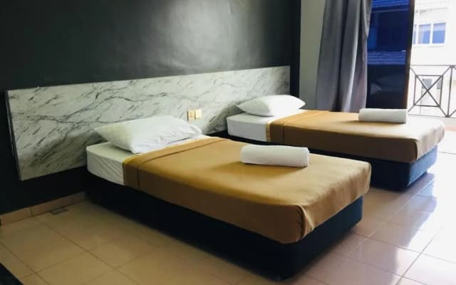 Dlayaran Hotel & Cafe - photo 2