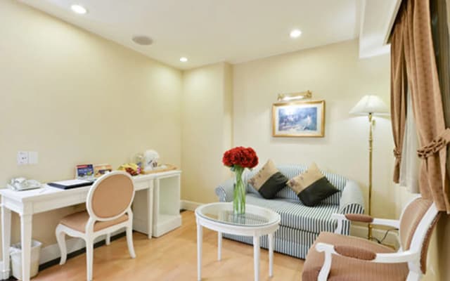 Executive Club at Windsor - photo 5