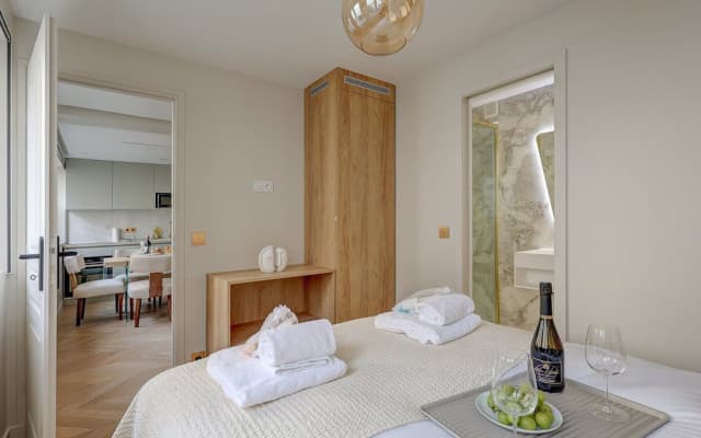 Sublime AC Apartment Eiffel Tower Champs de Mars - photo 3