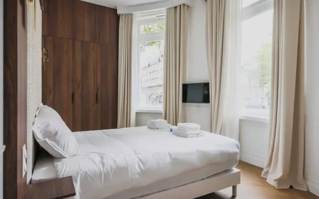 Charming Flat - 2br/ 6P - Arc de Triomphe - photo 3