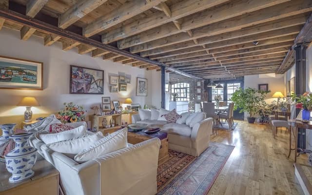 Bermondsey Loft - photo 4