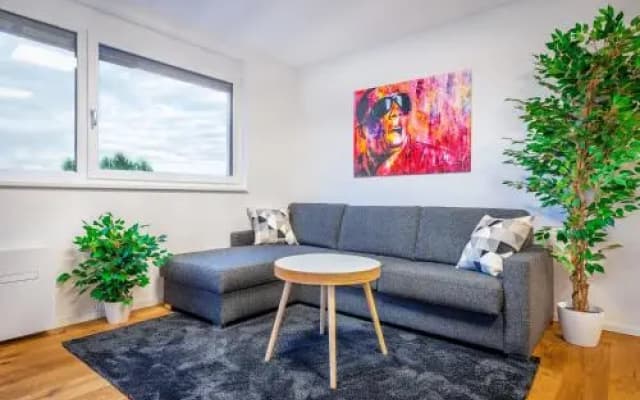 Marks Penthouse Apartments - photo 4