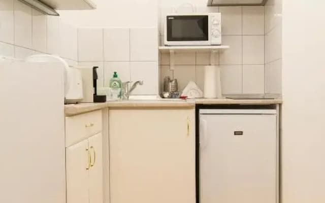 Authentic Akacfa Apartment - photo 5