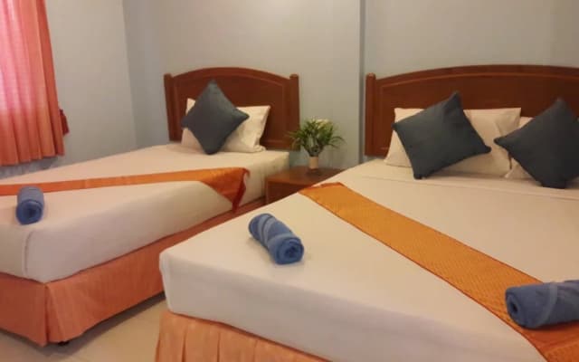 Sun Sea Resort - photo 3