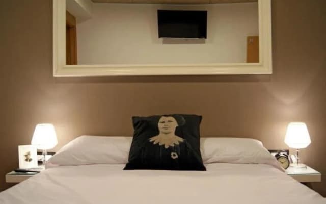 Hostal Bella Lola - photo 2