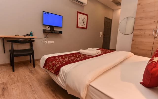 Hotel Blue Saffron - photo 5