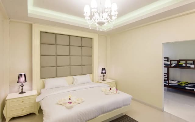 Orbit Key Hotel - photo 4