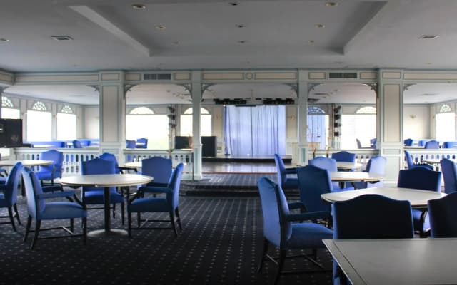 Sinthavee Hotel - photo 5