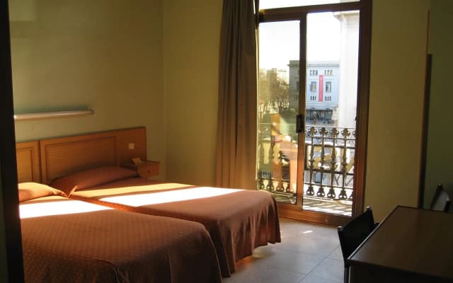Hostal Nuevo Colón - photo 5
