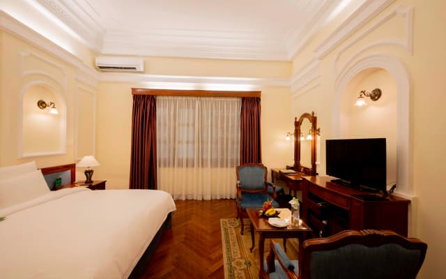 Hotel Majestic Saigon - photo 5